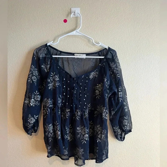 A&F Sheer Navy Blue & Gold Floral Peasant Boho Blouse M - Picture 1 of 6